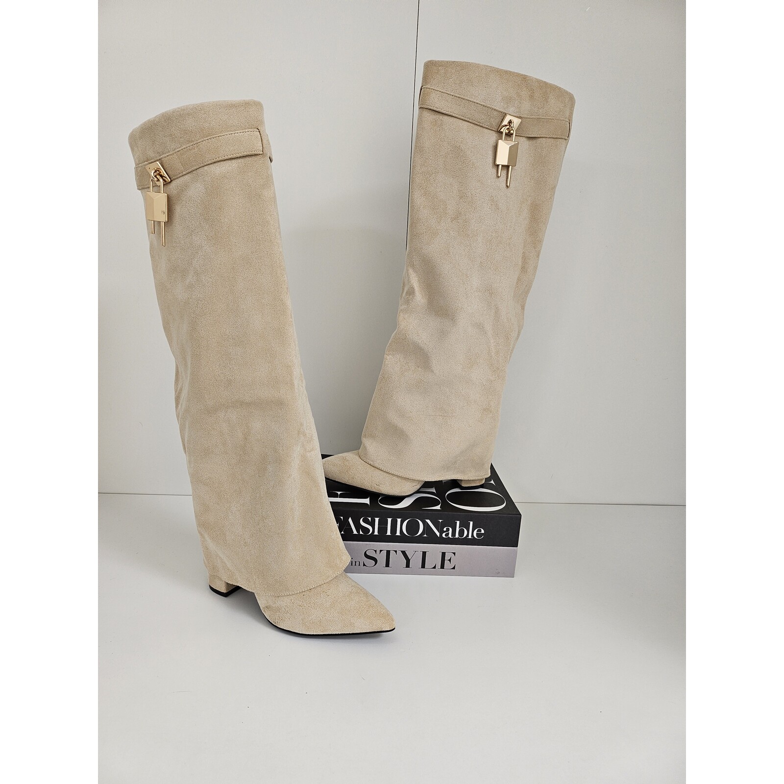 Long Boots Bella Suede Beige 588-53