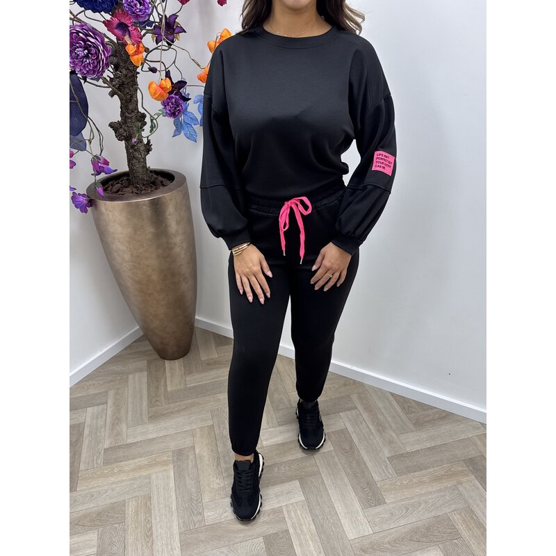2 delige set Pink Embleem Black