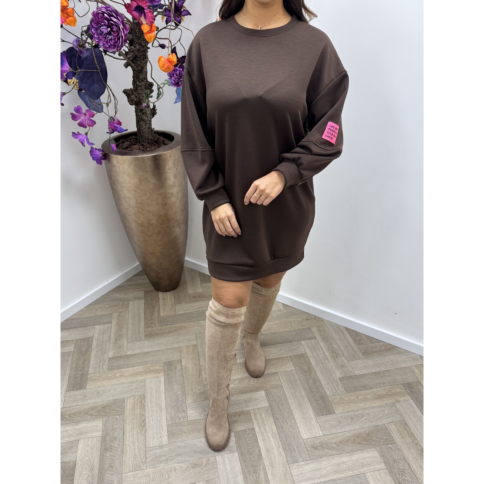 Sweater Dress Pink Embleem Choco