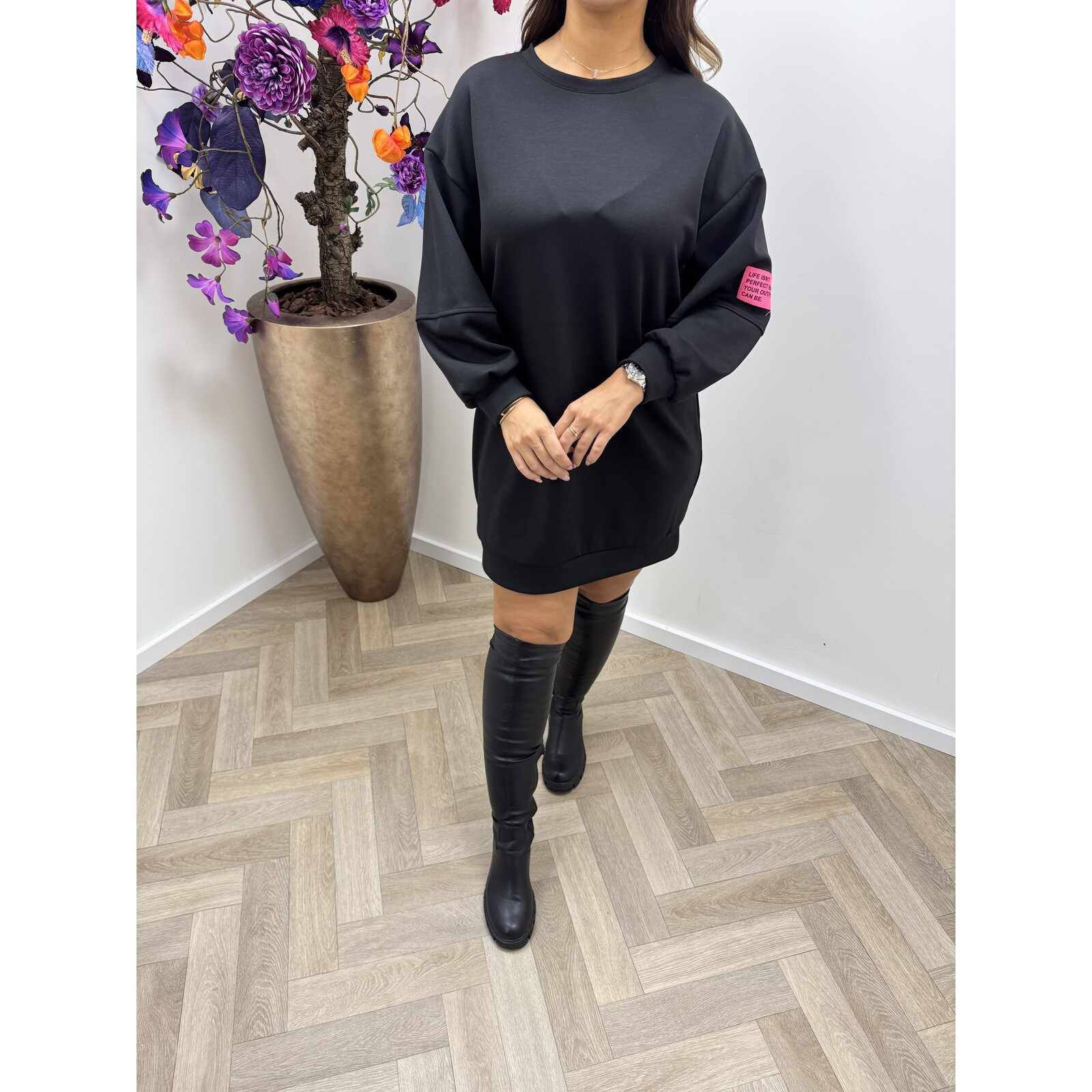 Sweater Dress Pink Embleem Black