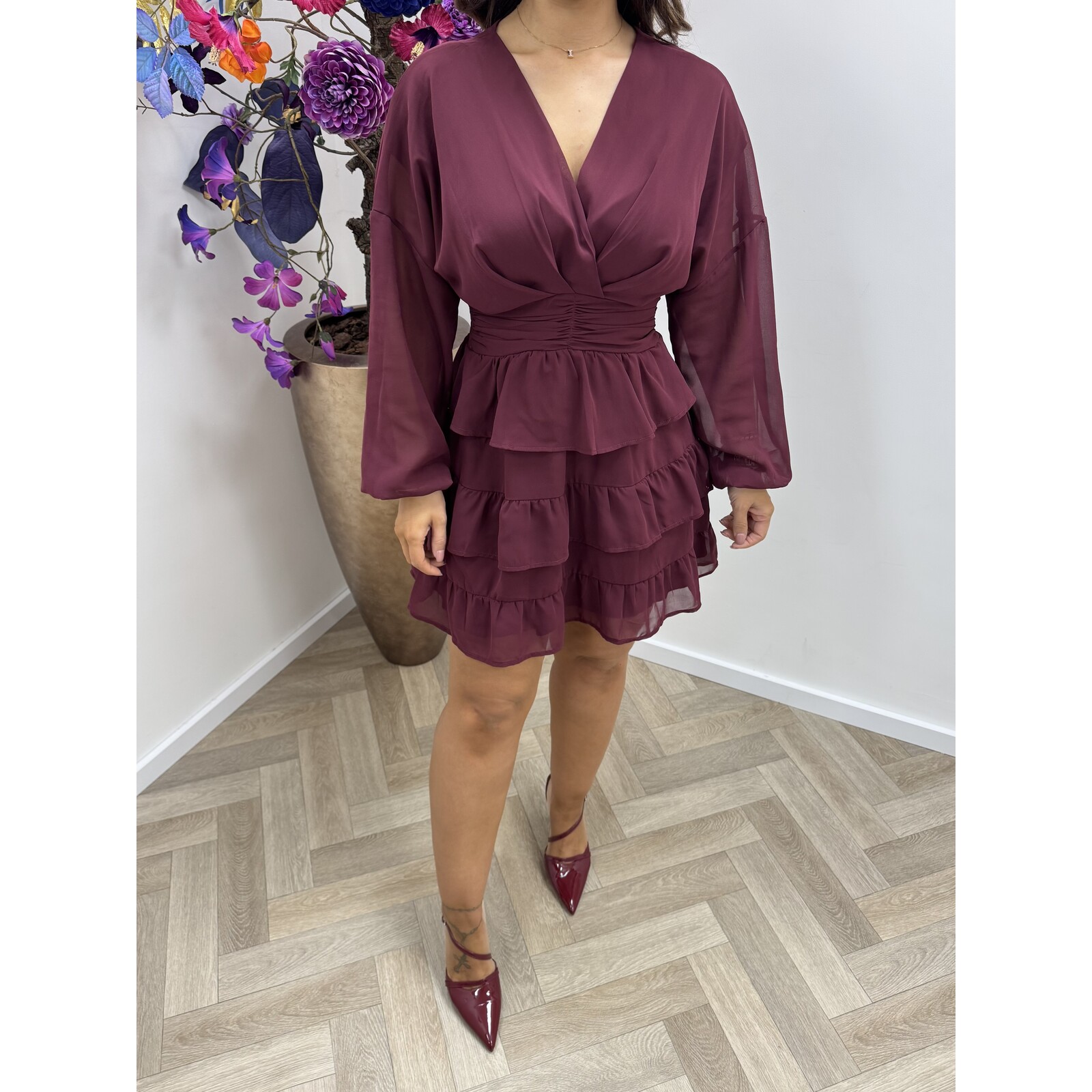 Dress Chique ruffle 5478 Bordeaux