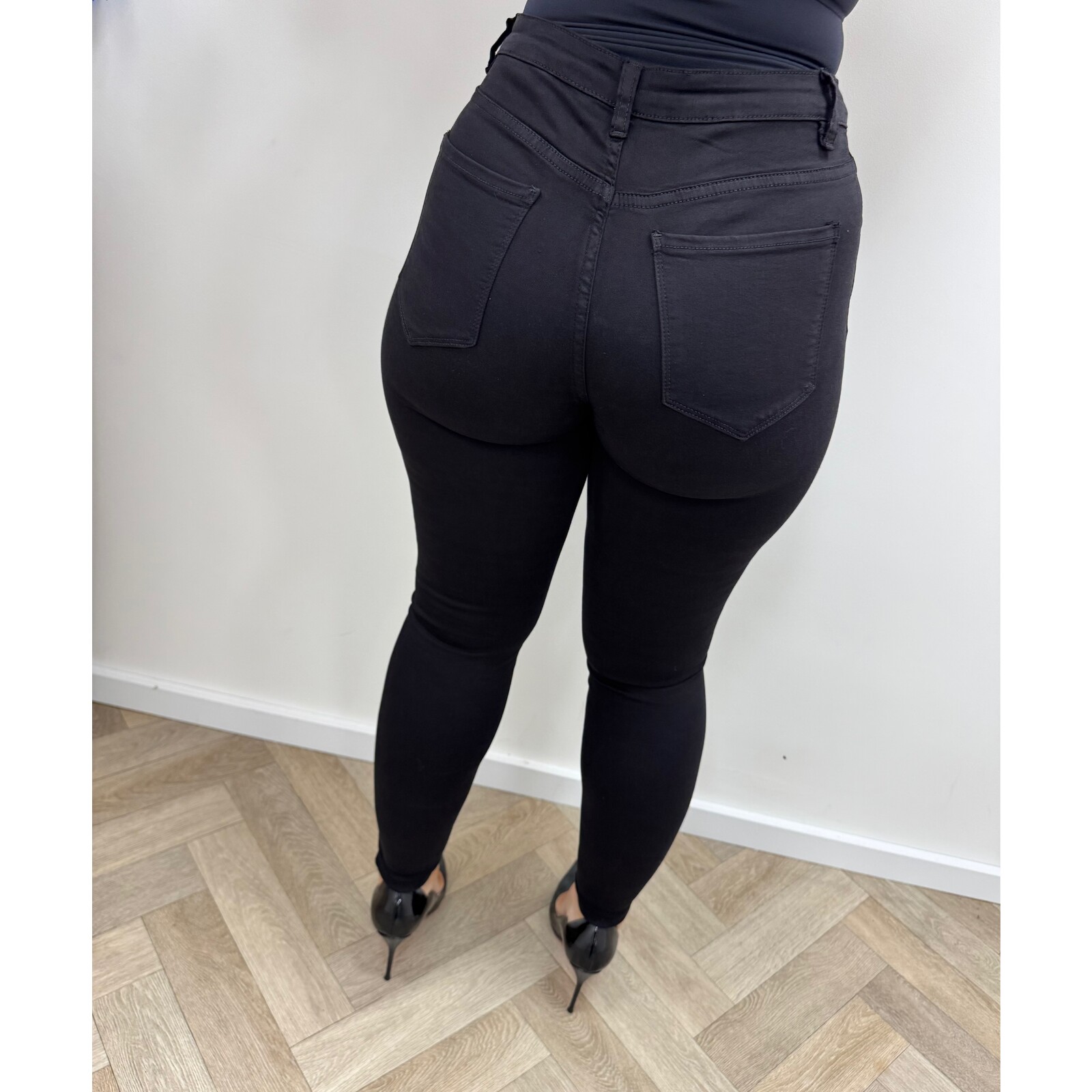 Perfect Jeans Black Laulia 6D418-1
