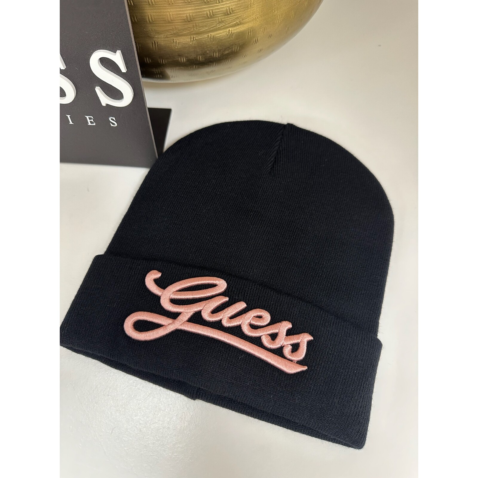 Guess Muts Guess Logo Black Pink 850