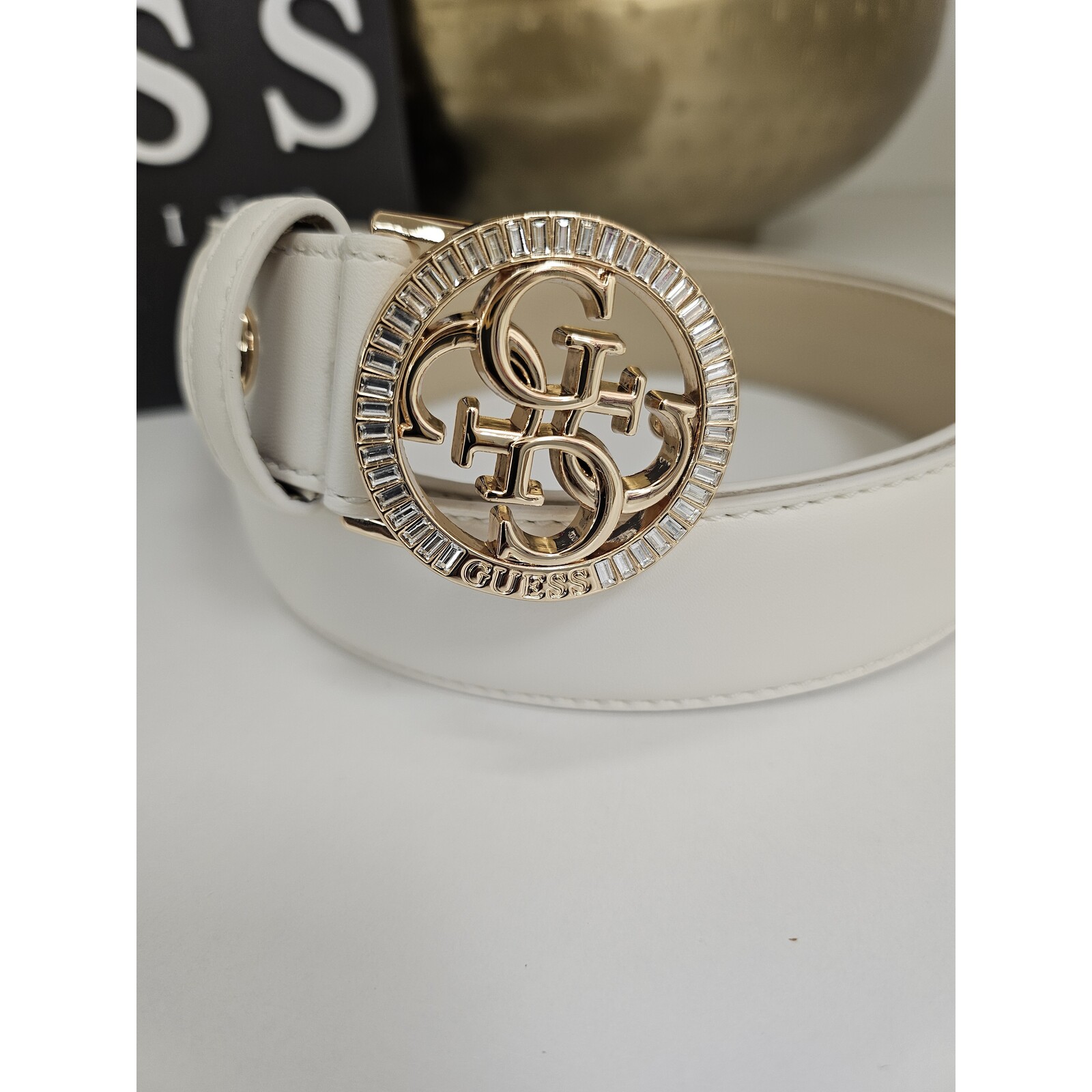 Guess Belt Round Diamonds Off White Guess 935