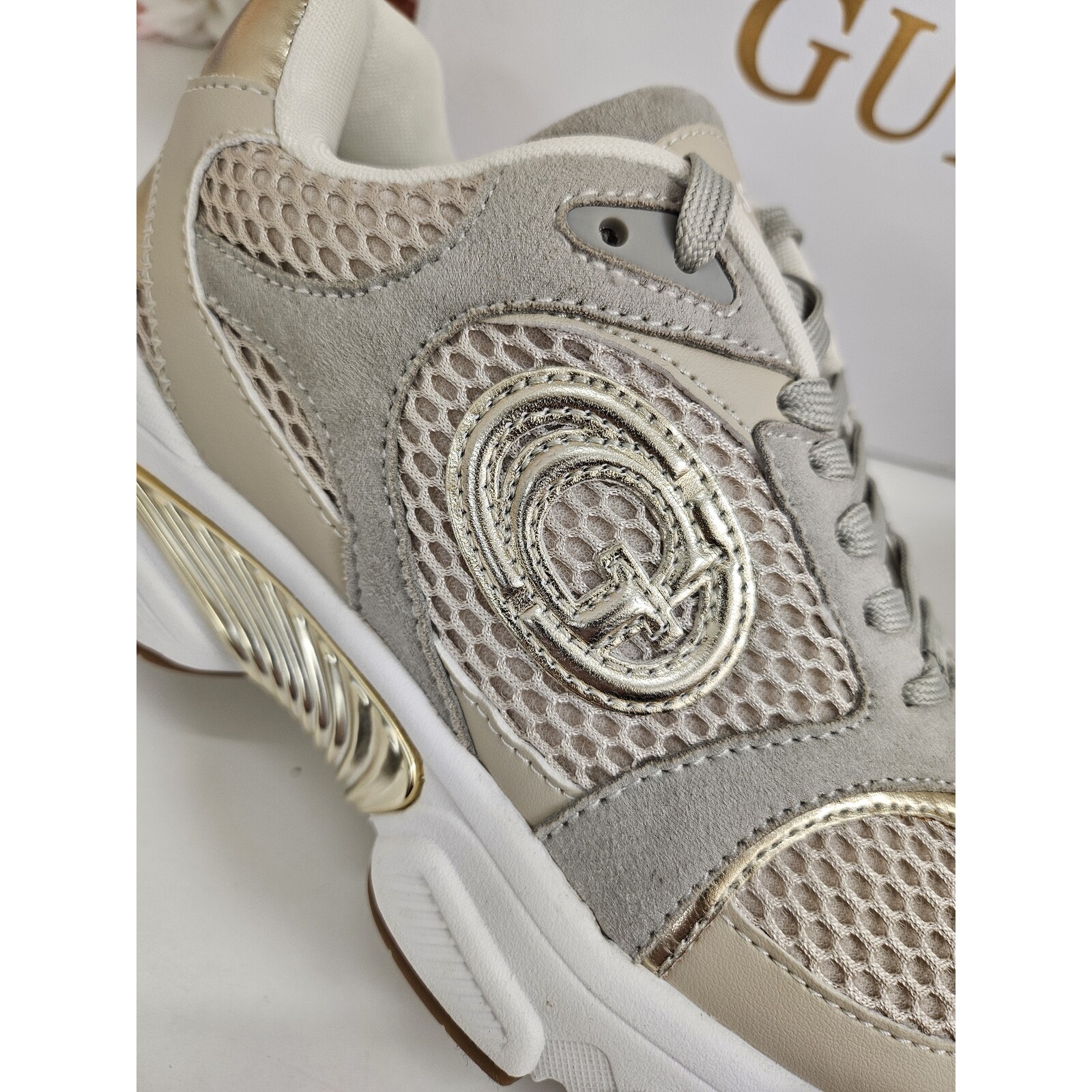 Guess Sneakers Ibitha Sand Guess 949