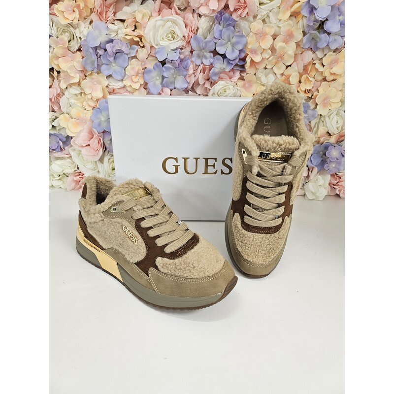 Sneakers Moxea Natu  Guess 946