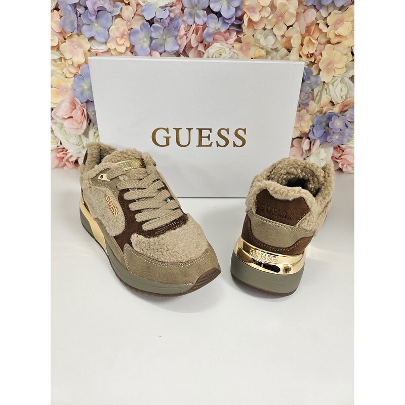 Sneakers Moxea Natu  Guess 946