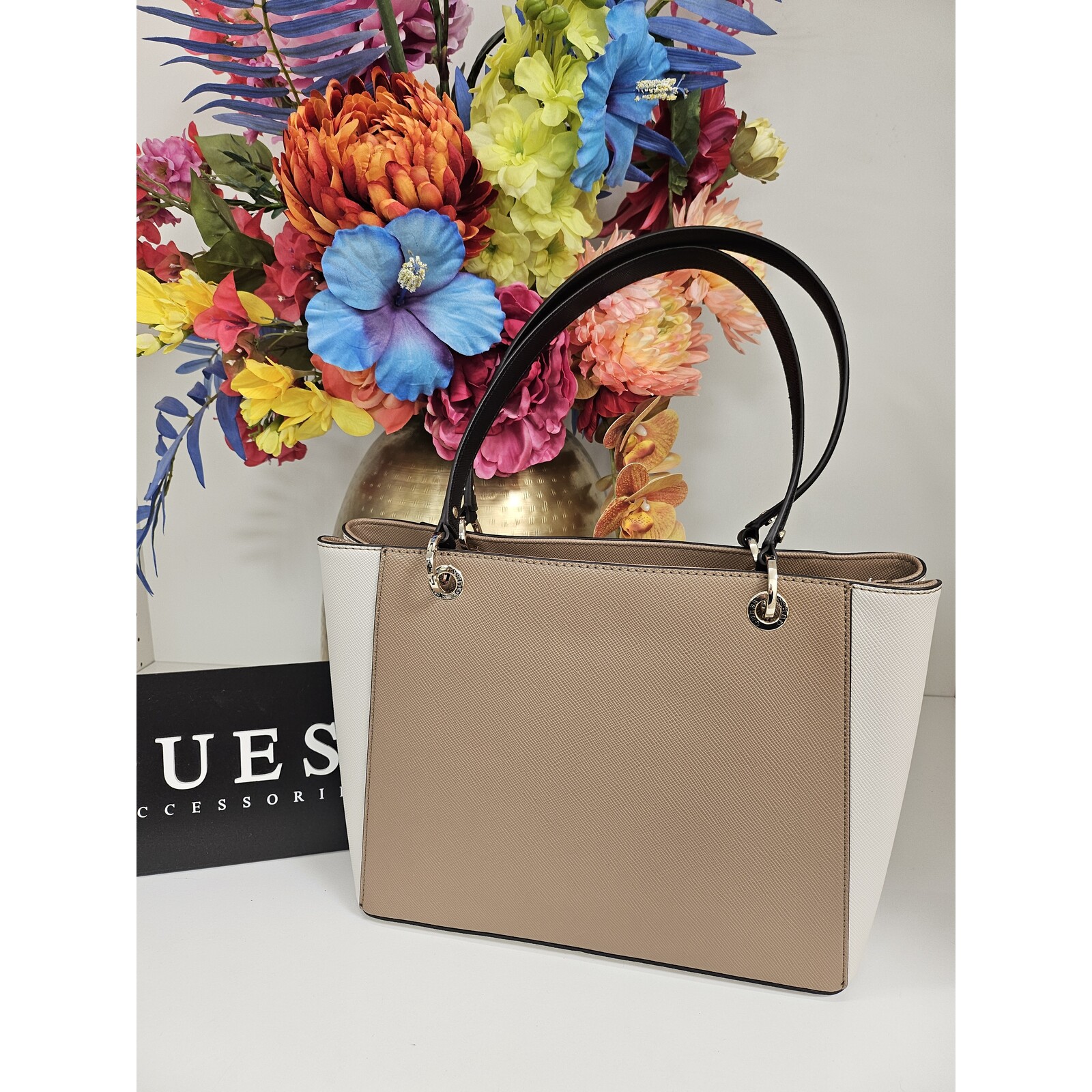 Guess Bag Noelle Tan Multi Guess 964