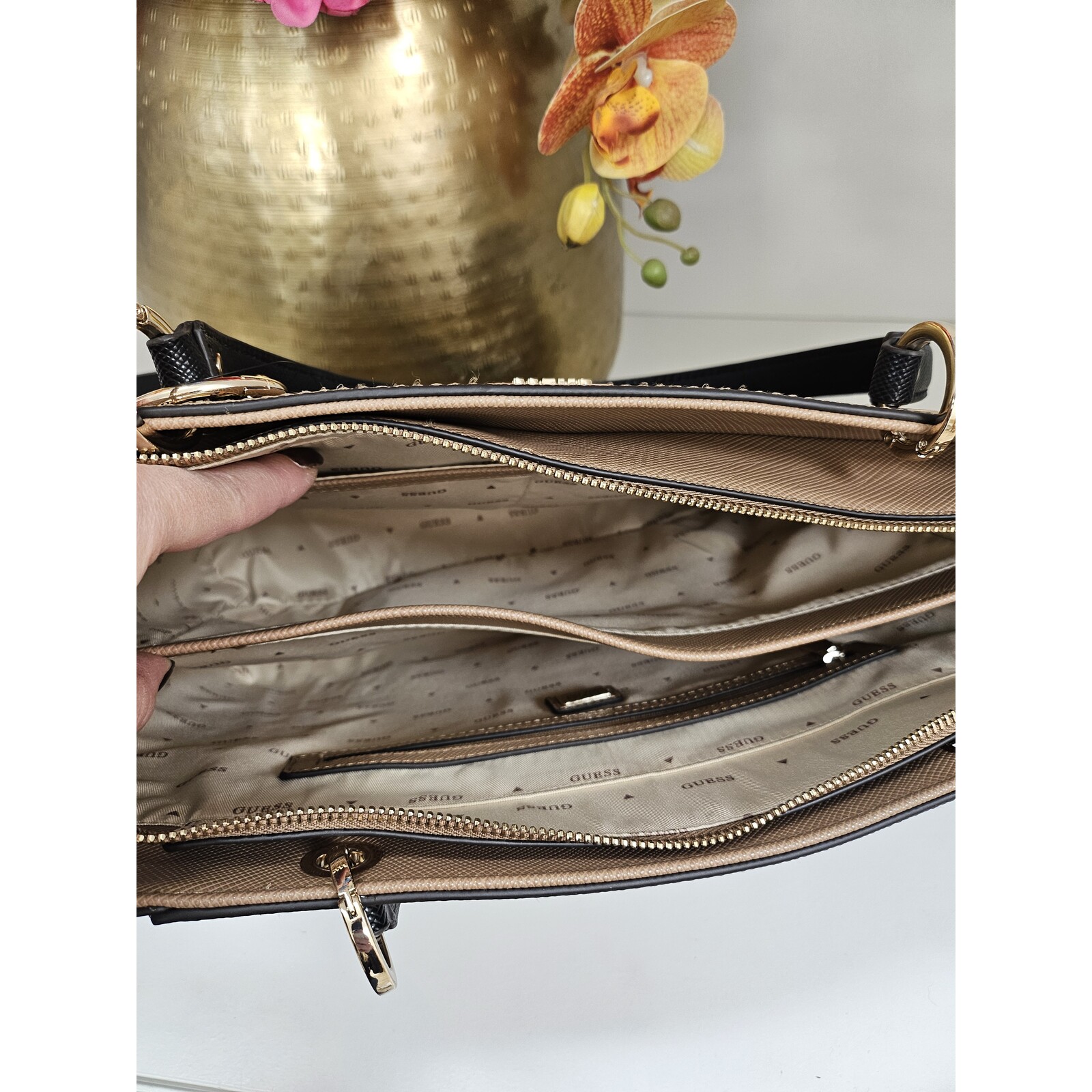 Guess Bag Noelle Tan Multi Guess 964