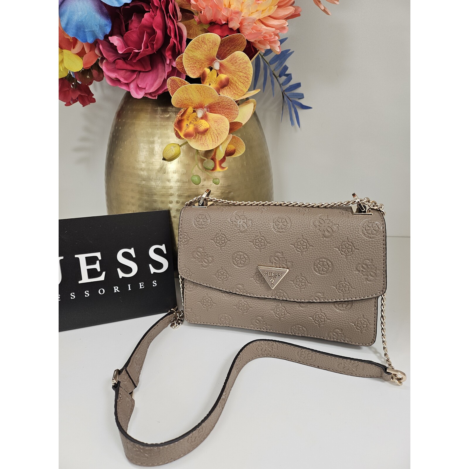 Guess Flap Bag. Cresidia Dark Taupe Guess 974