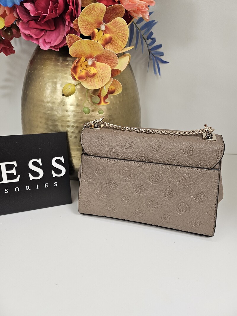 Flap Bag. Cresidia Dark Taupe Guess 974