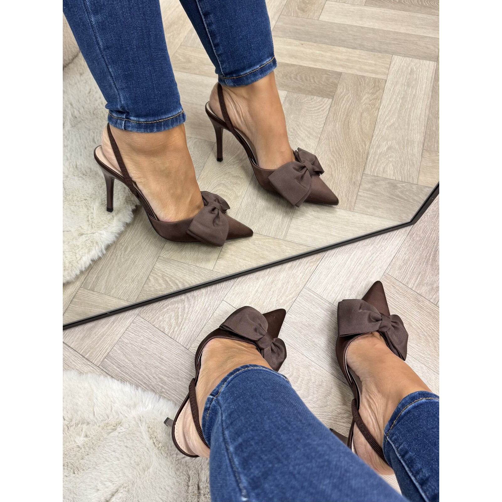 Heels Bow  Brown BO-288