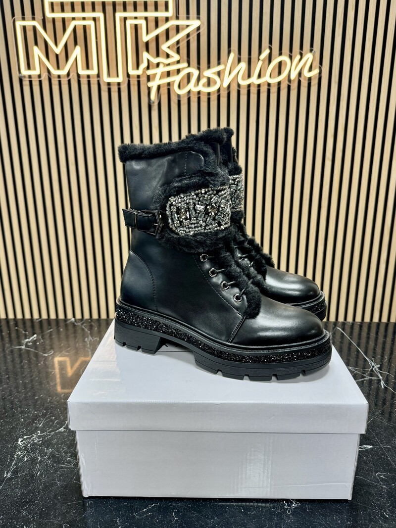 Boots Luxury Black A-950