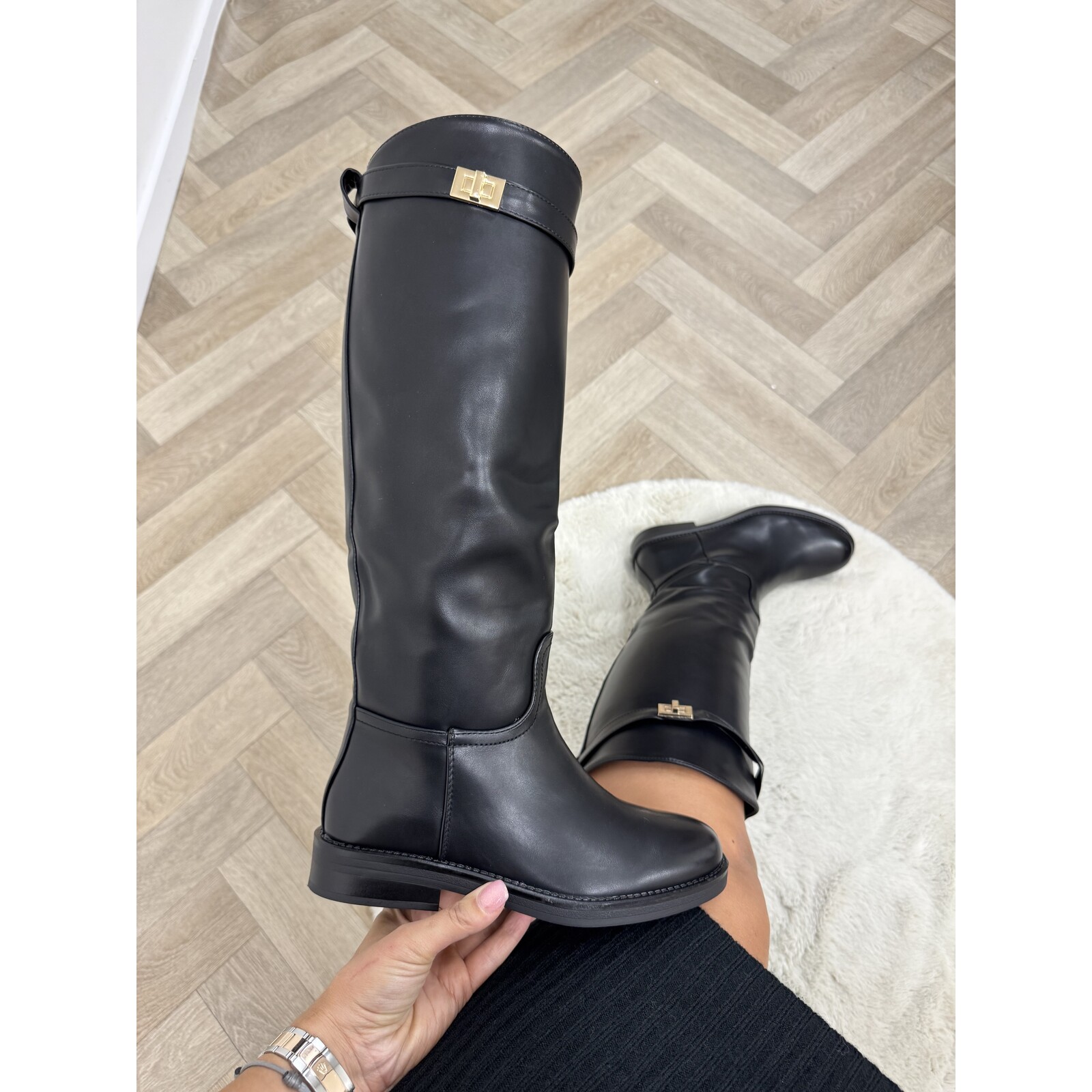 Boots  Kimmie Black  D-99