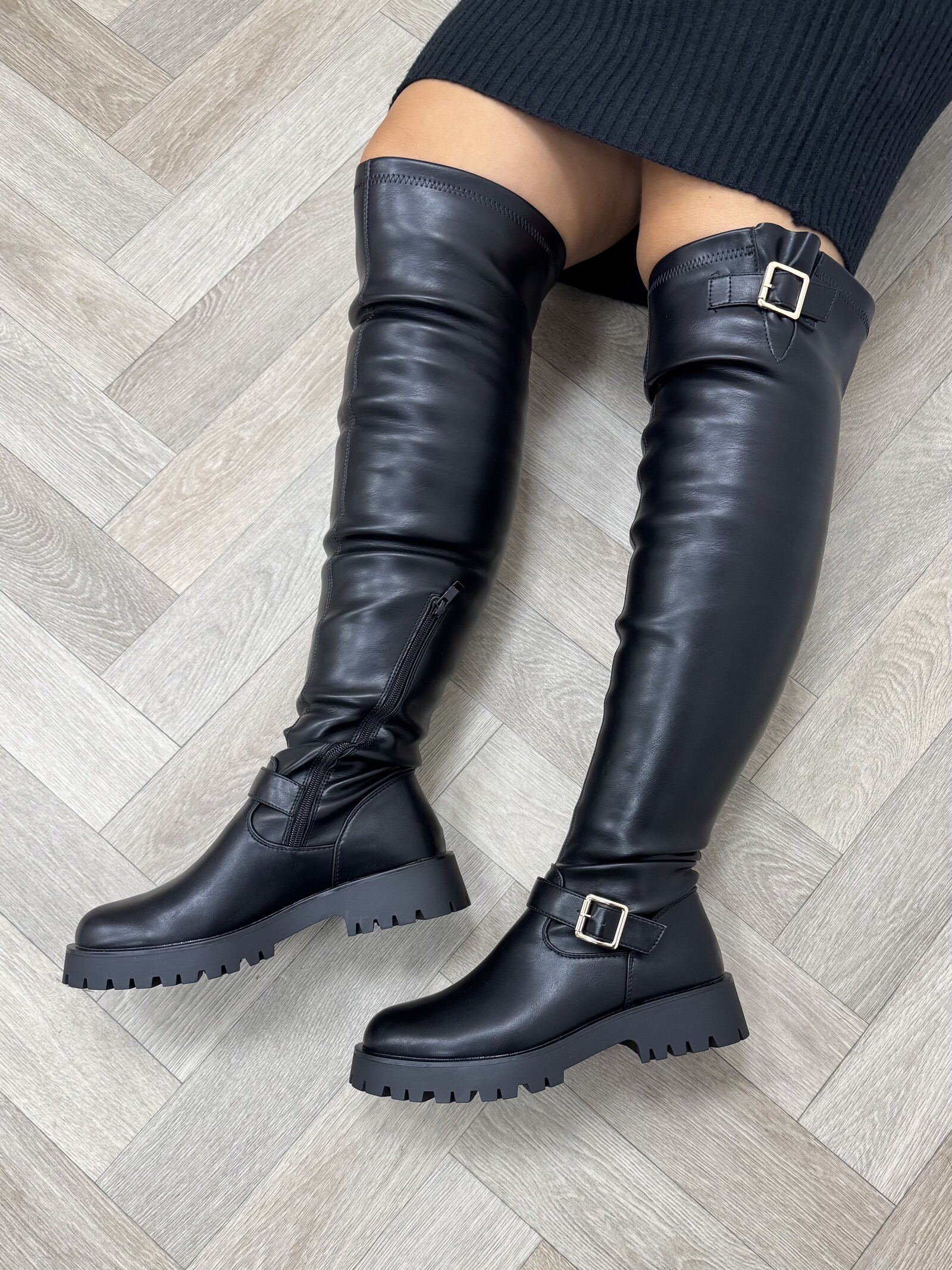 Long Boots Claire Black Gold DES8006