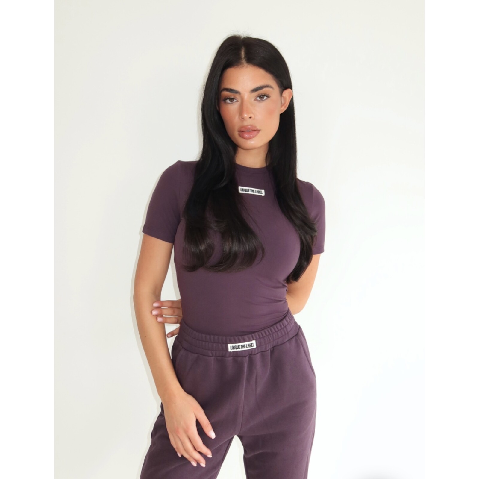 Unique The Label Nena top Short Sleeve deep berry