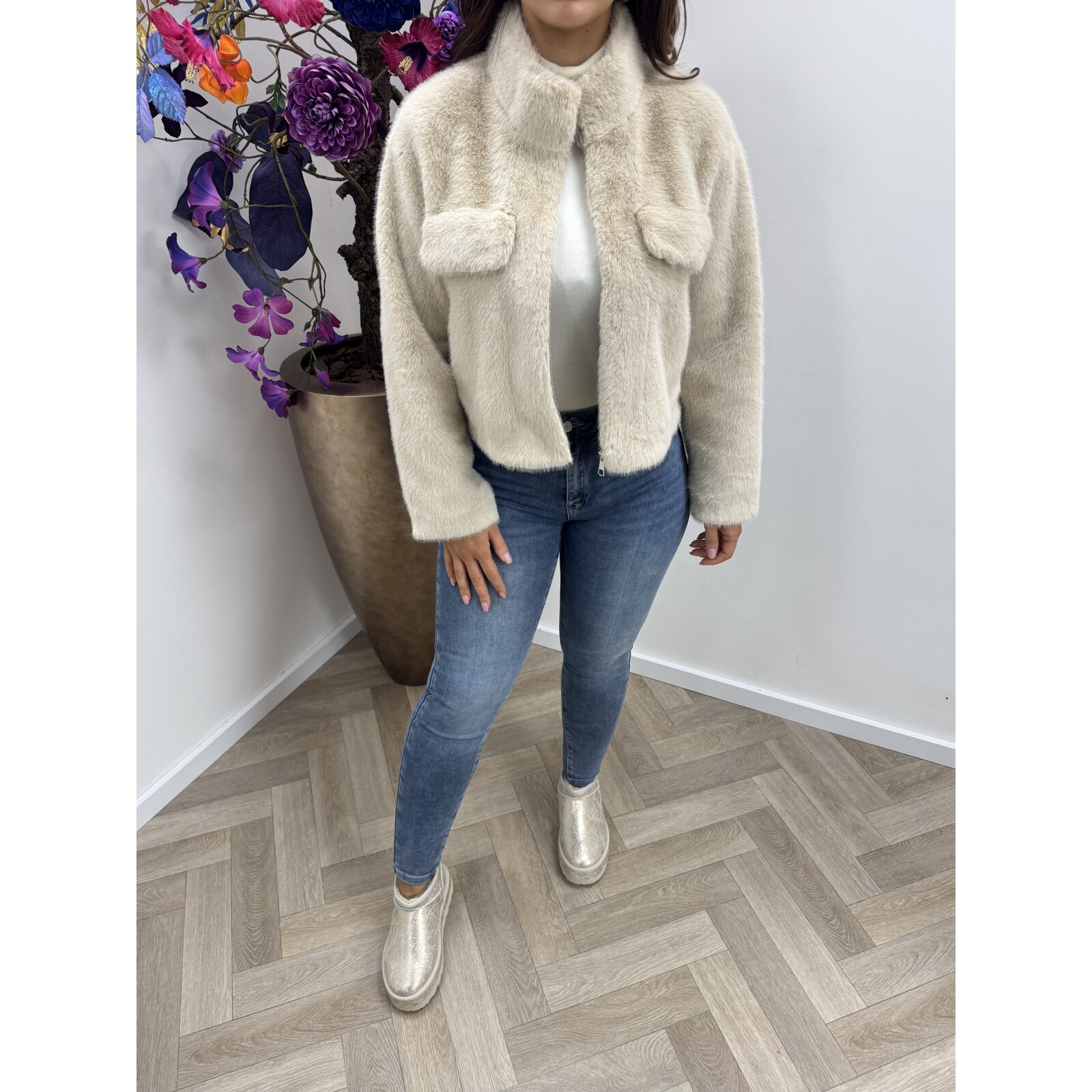 Bont jacket Lucy Beige
