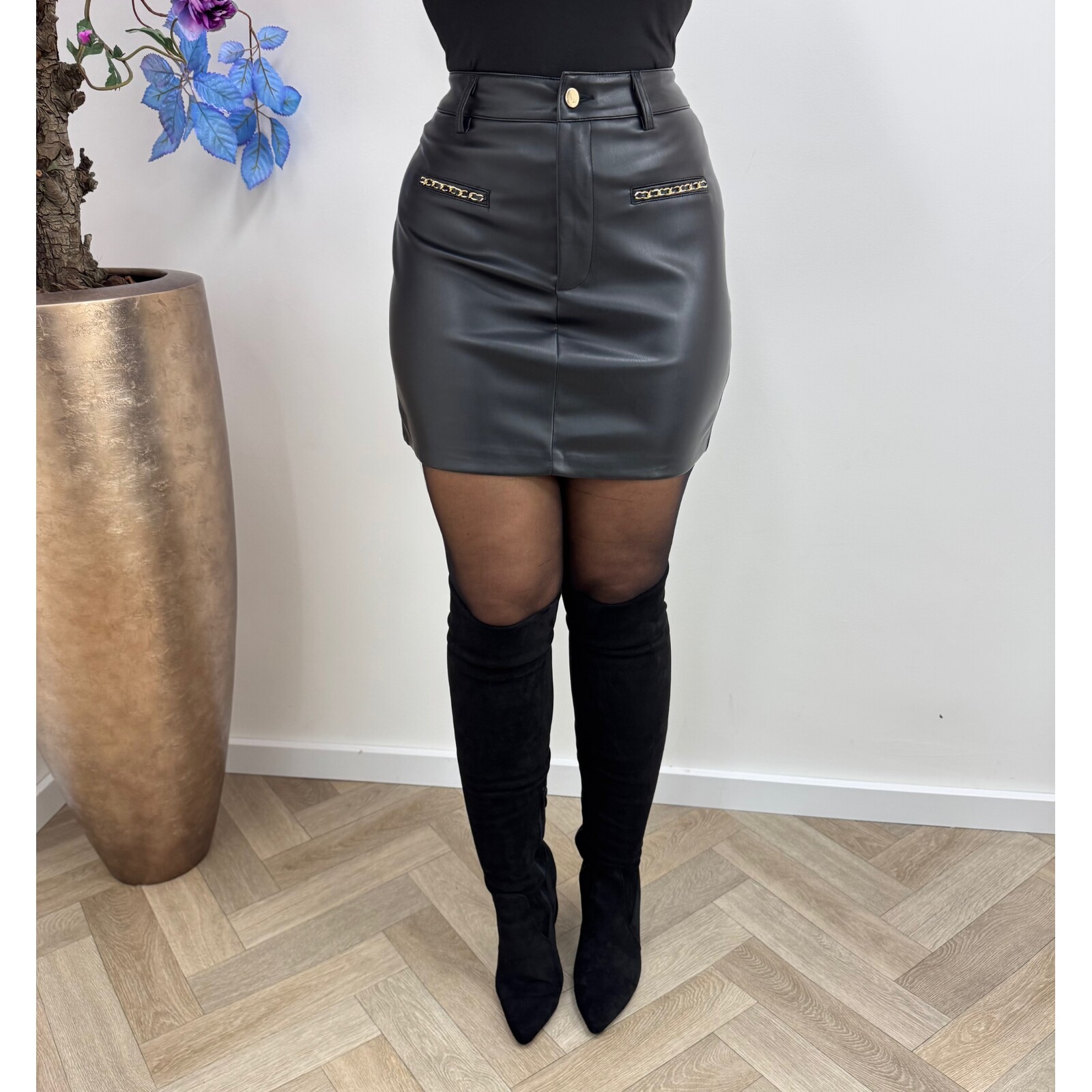 Skirt Leder Chain gold Black S-5656