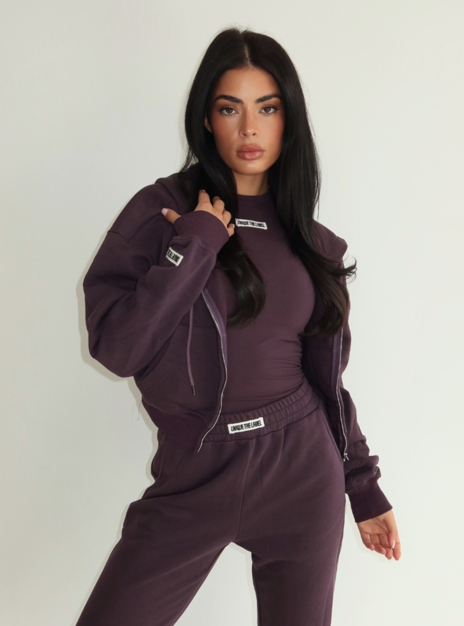 Unique The Label Vest molly Deep Berry