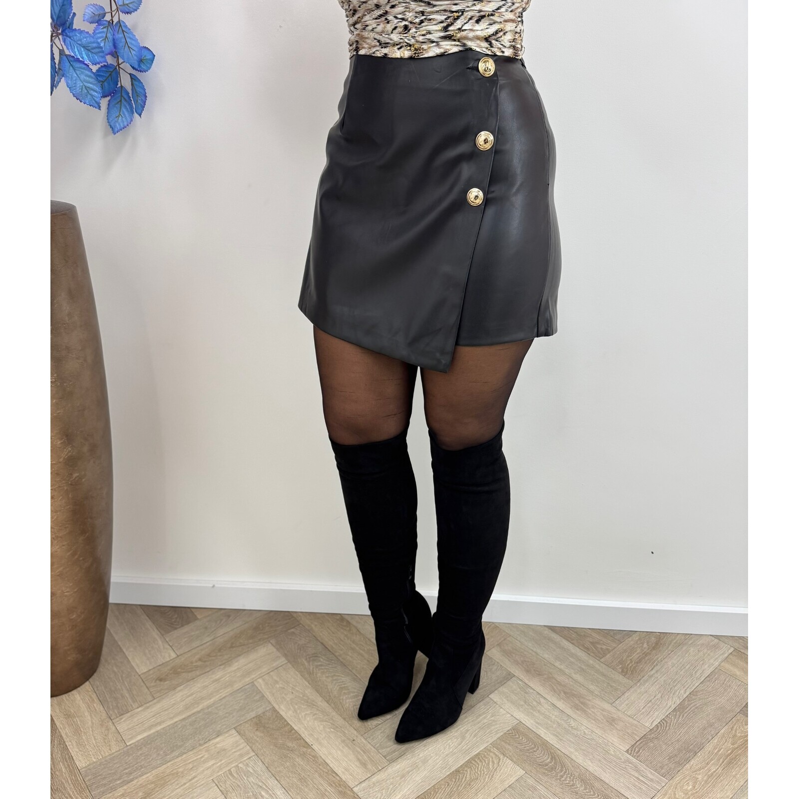 Skort Softy leder black S-5652