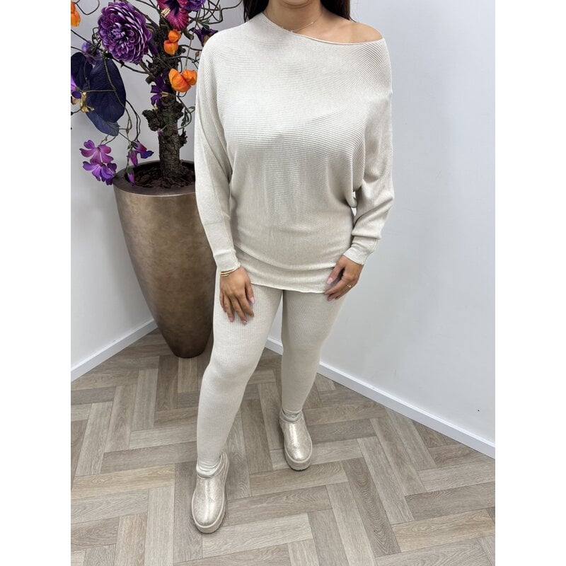 2 delige set chantie DD-9819 Beige