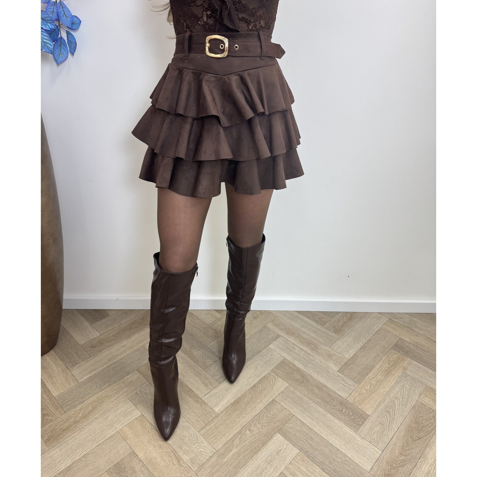 skort ruffle suede M7289 choco