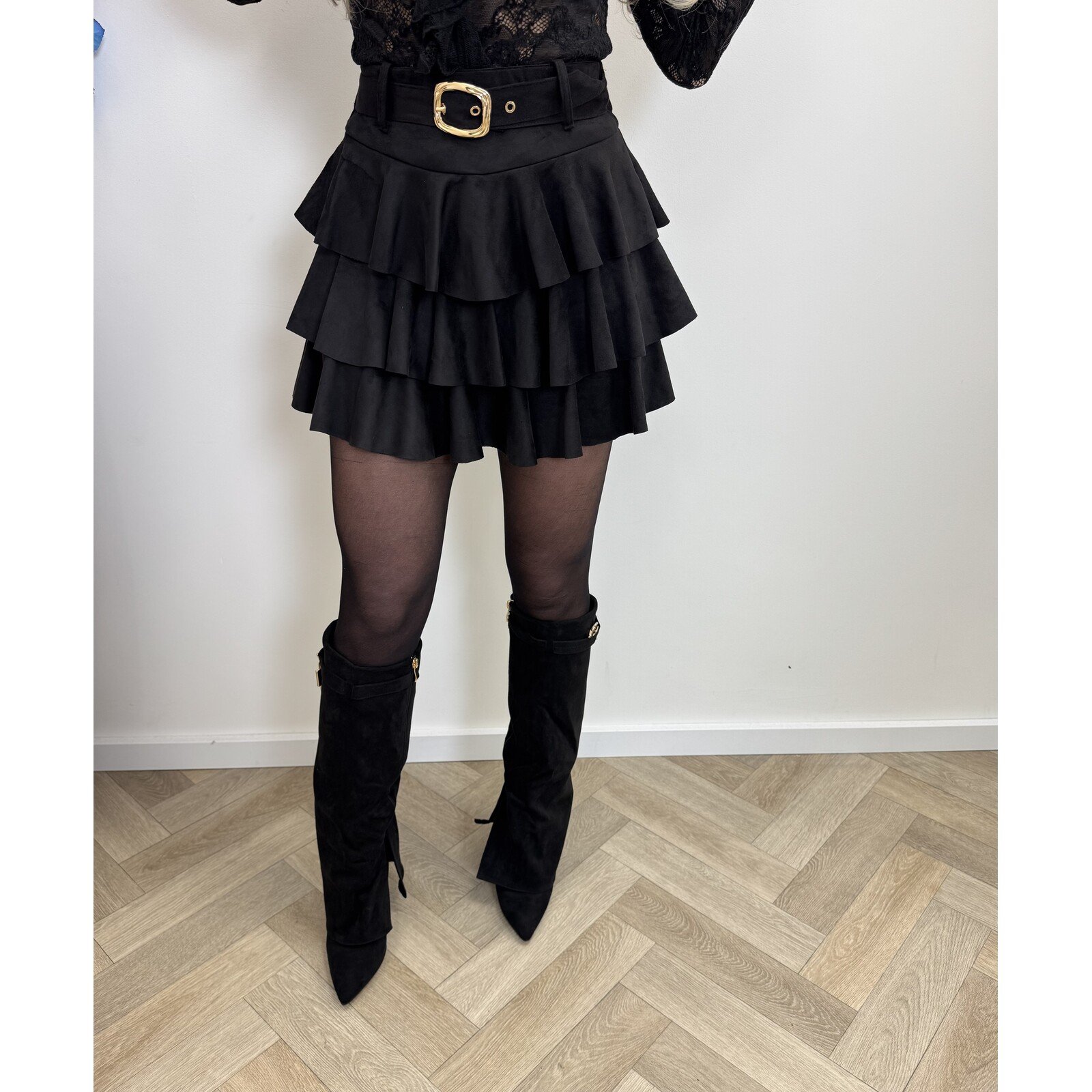 skort ruffle suede M7289 black