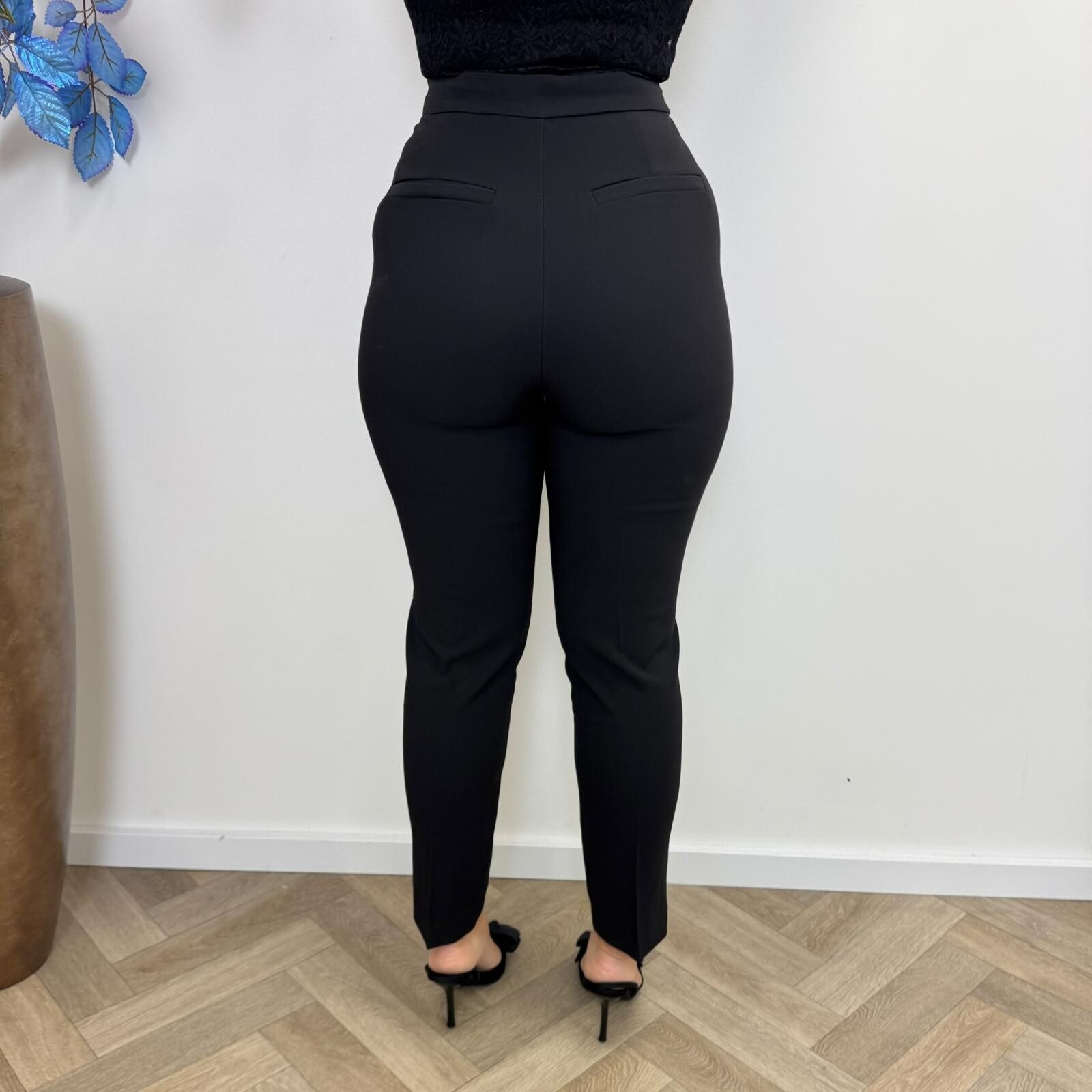 Pants Gold Button Lily P933 black