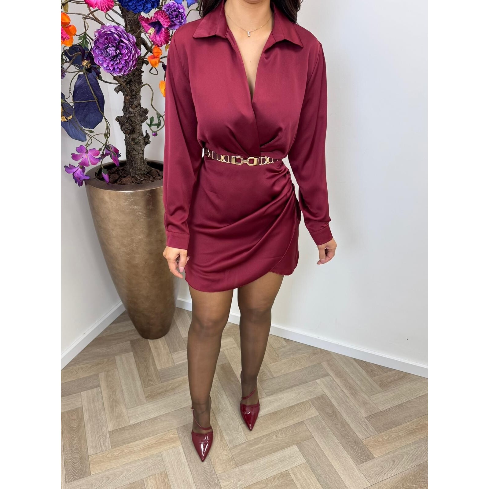 Satin Dress overslag M285 Bordeaux PRE ORDER
