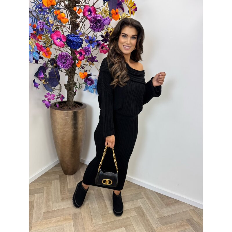 2 delige set so look black