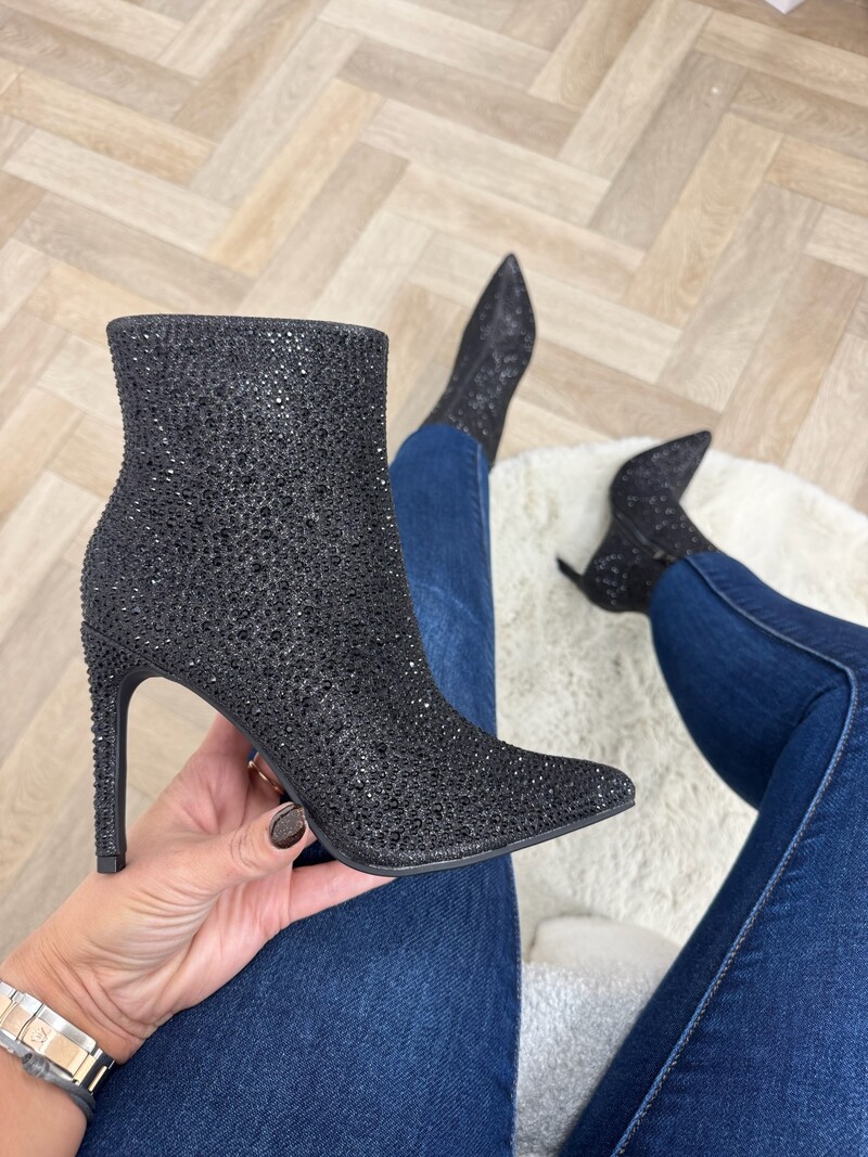 Hak laars full Diamonds Black 0-603