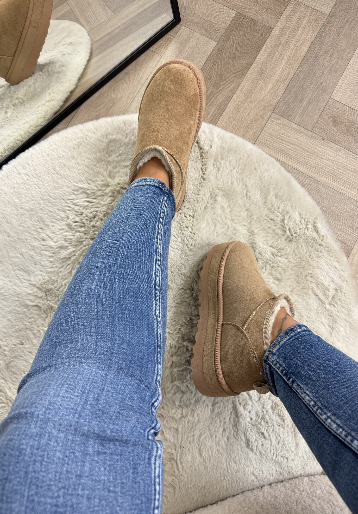 Uggies suede LT230-18 Taupe