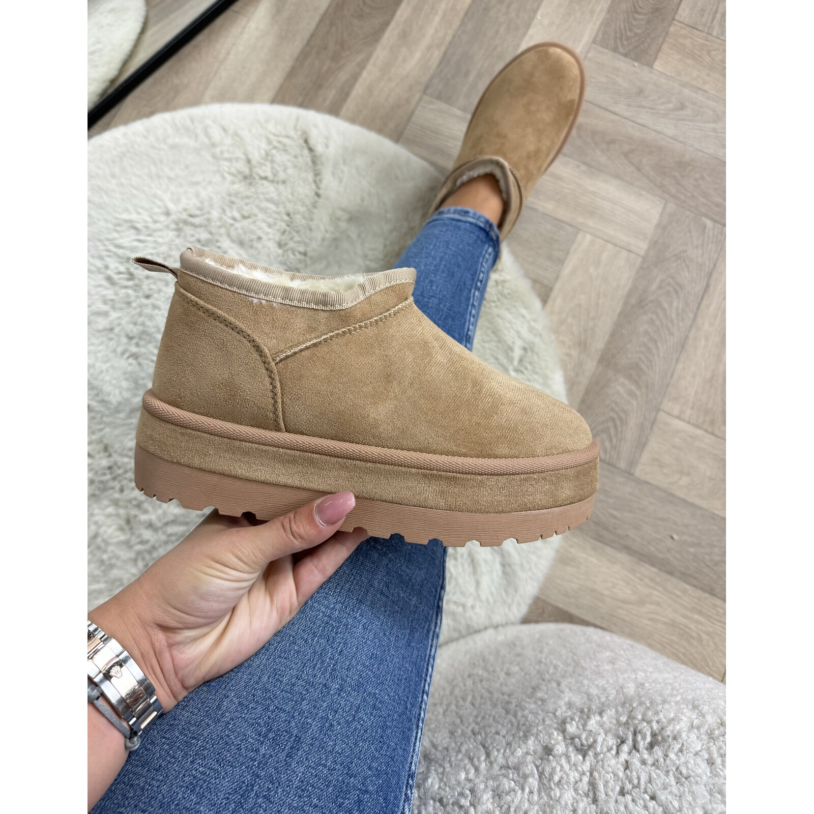 Uggies suede LT230-18 Taupe