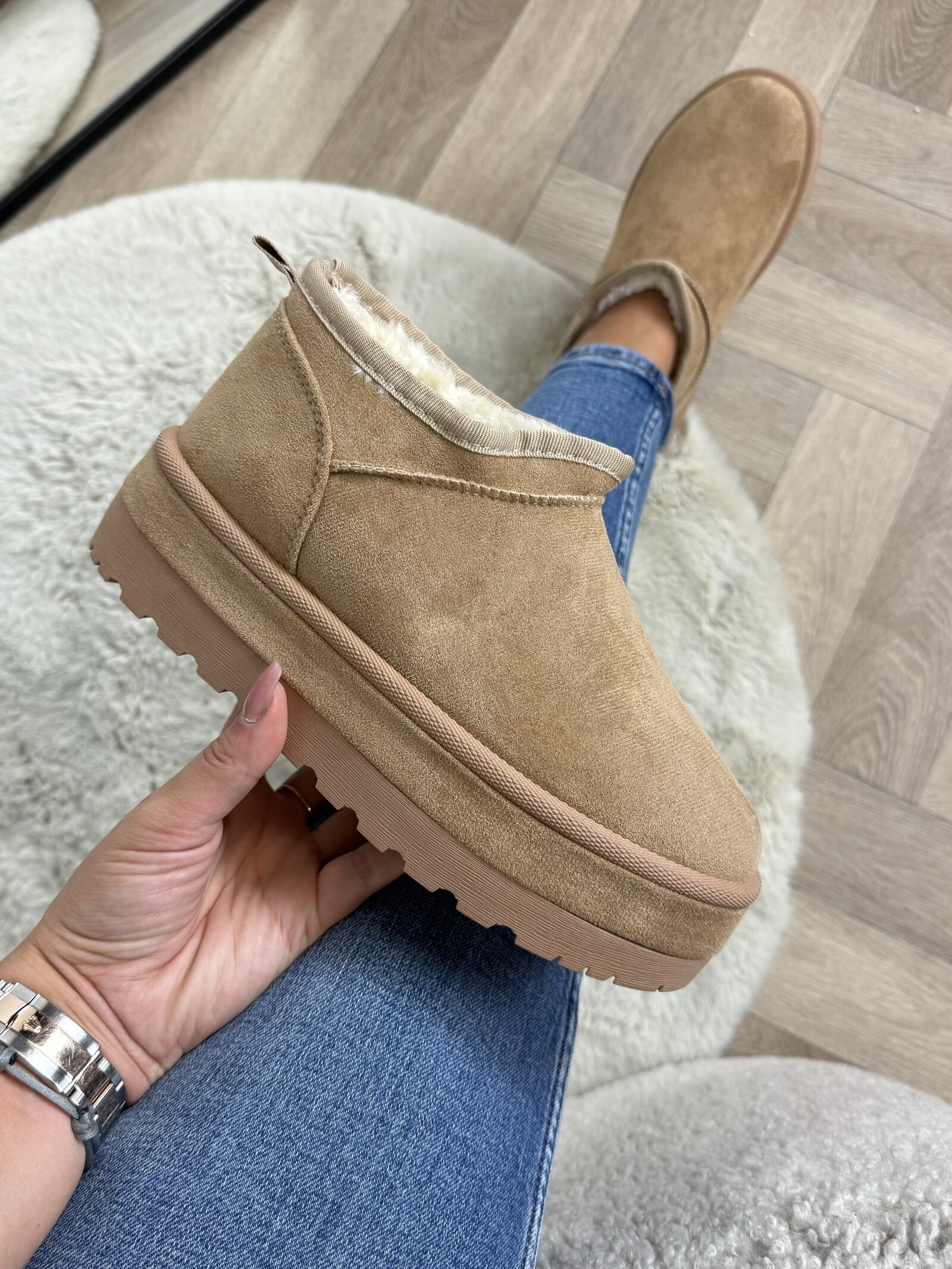 Uggies suede LT230-18 Taupe