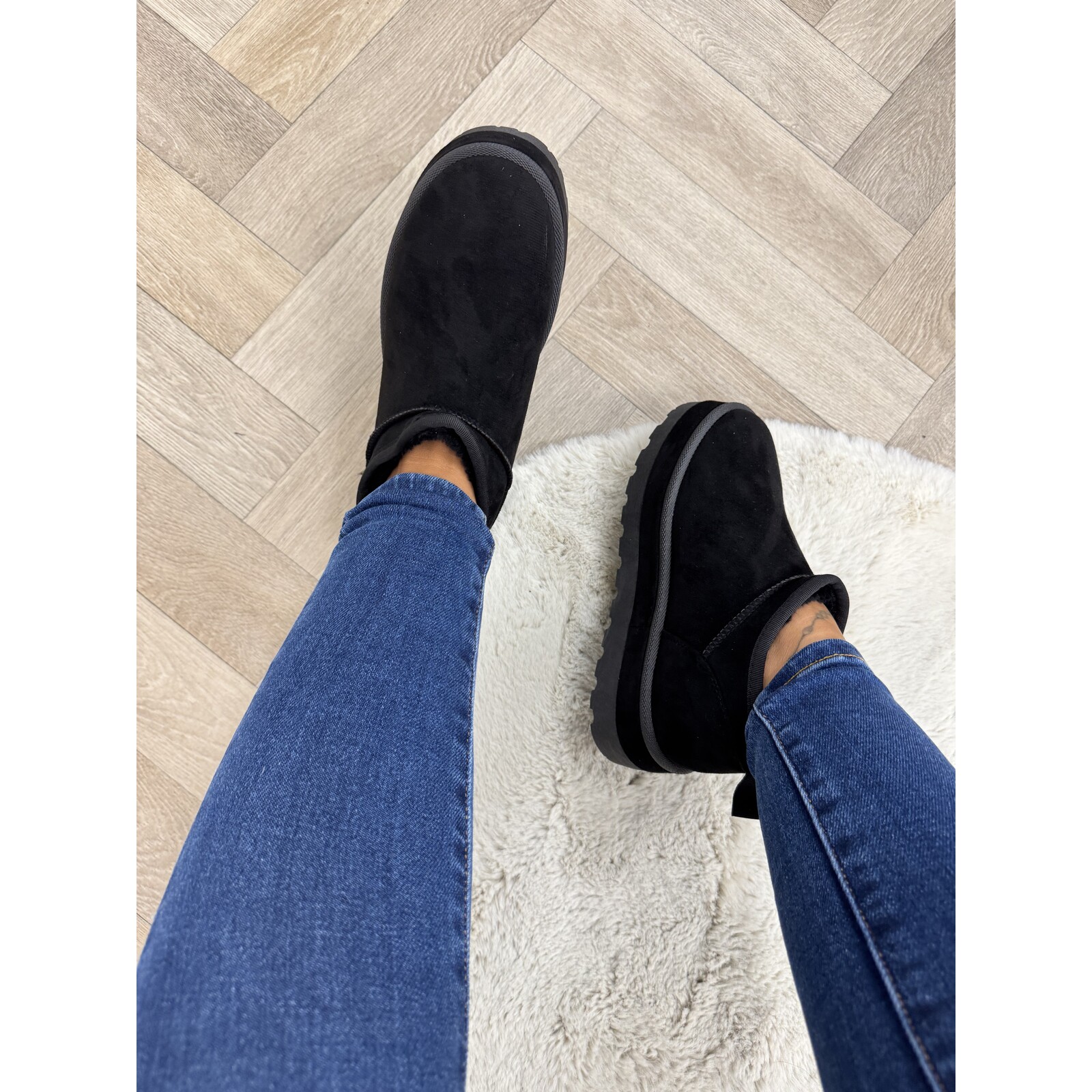 Uggies suede LT230-18 Black