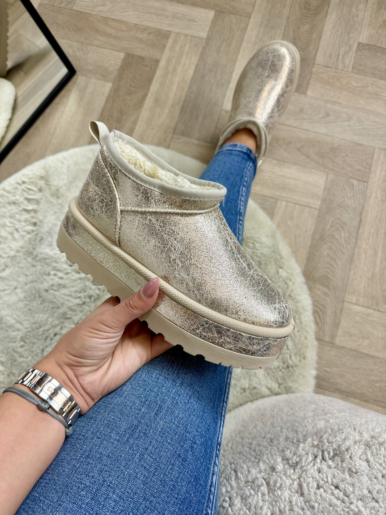 Uggies suede LT230-18 Gold