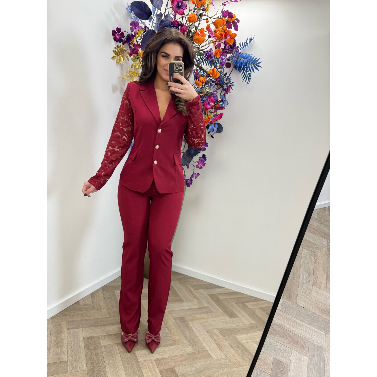 2 delig pak Lace chique Bordeaux