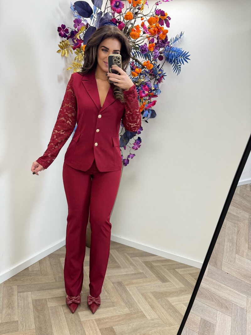 2 delig pak Lace chique Bordeaux