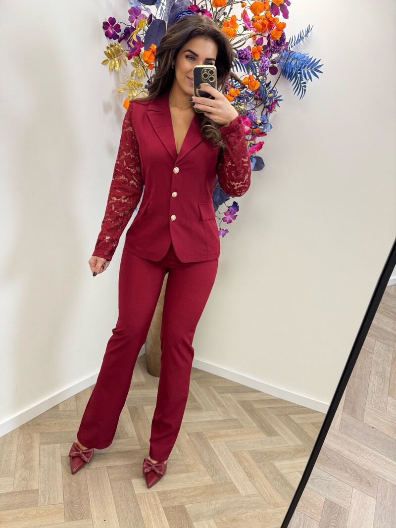 2 delig pak Lace chique Bordeaux