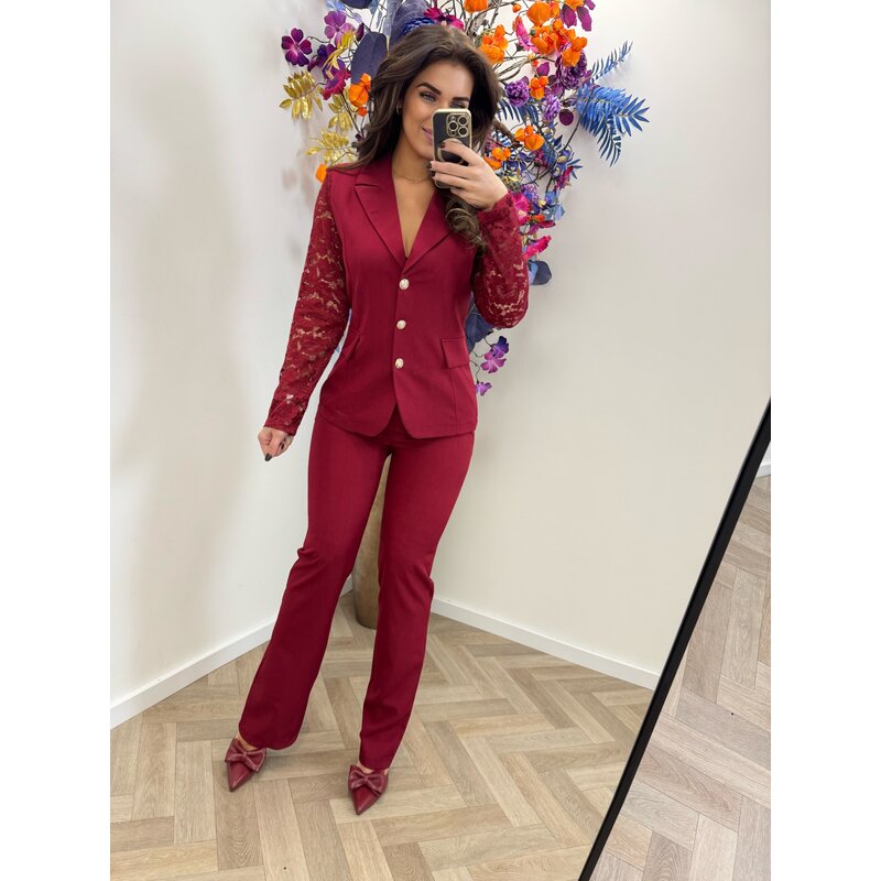 2 delig pak Lace chique Bordeaux