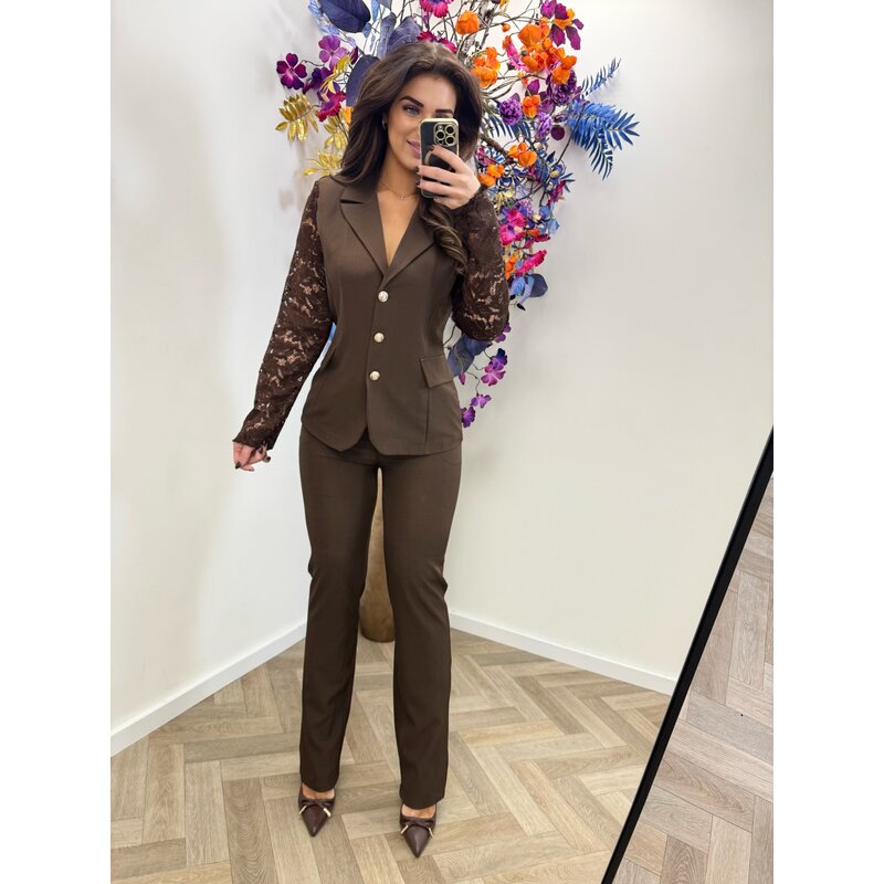 2 delig pak Lace chique Choco