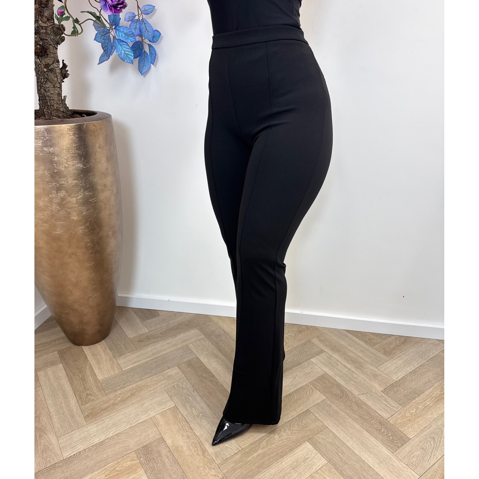 perfect flair pant Ivivi h590 Black