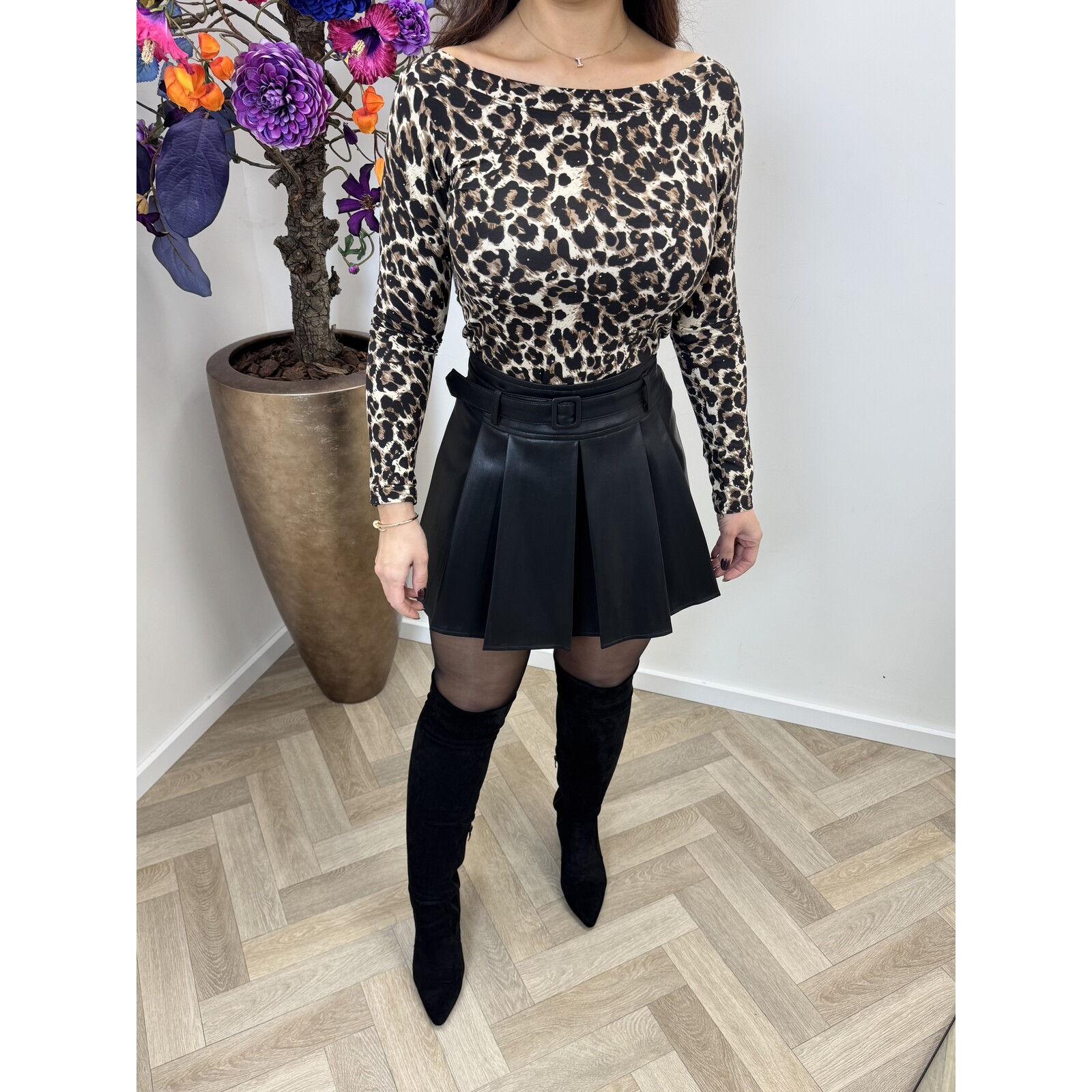 Off Shoulder Leopard Top Diamonds R2322
