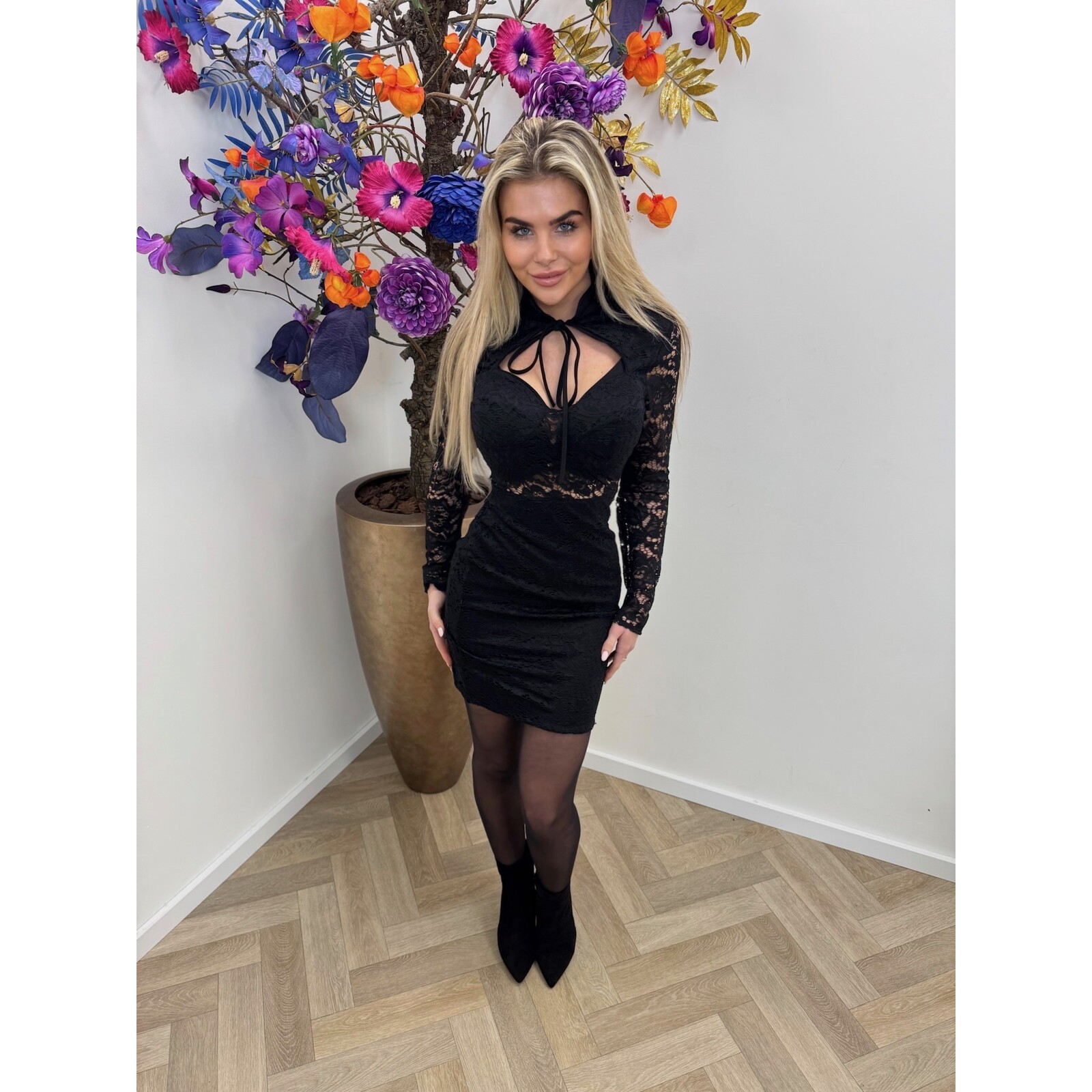 Dress Estelle Lace Black