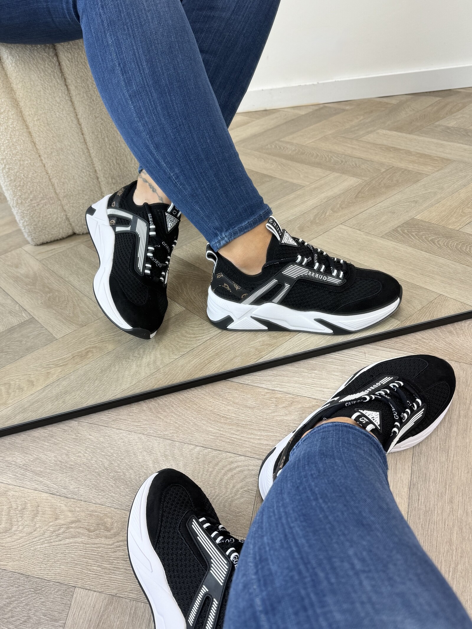 Guess Sneakers Genga Black Guess 984