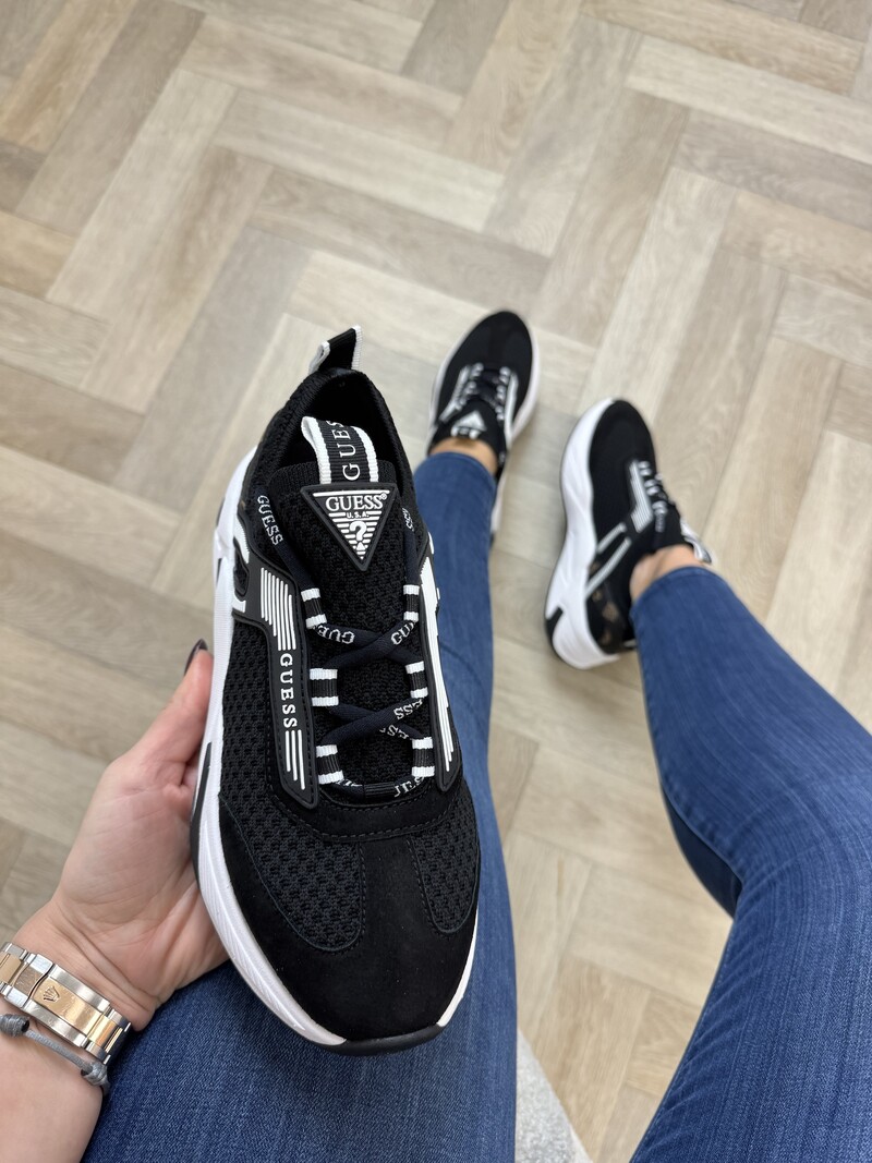Sneakers Genga Black Guess 984