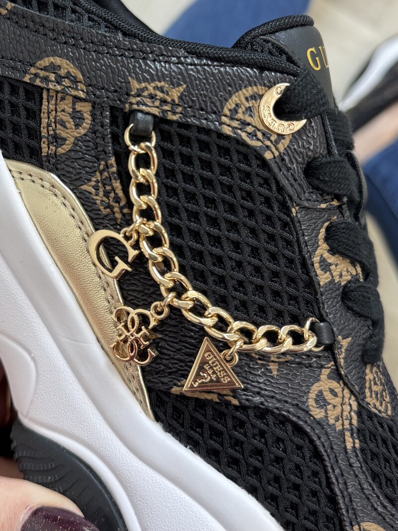 Sneakers Harpaa Black Guess 980