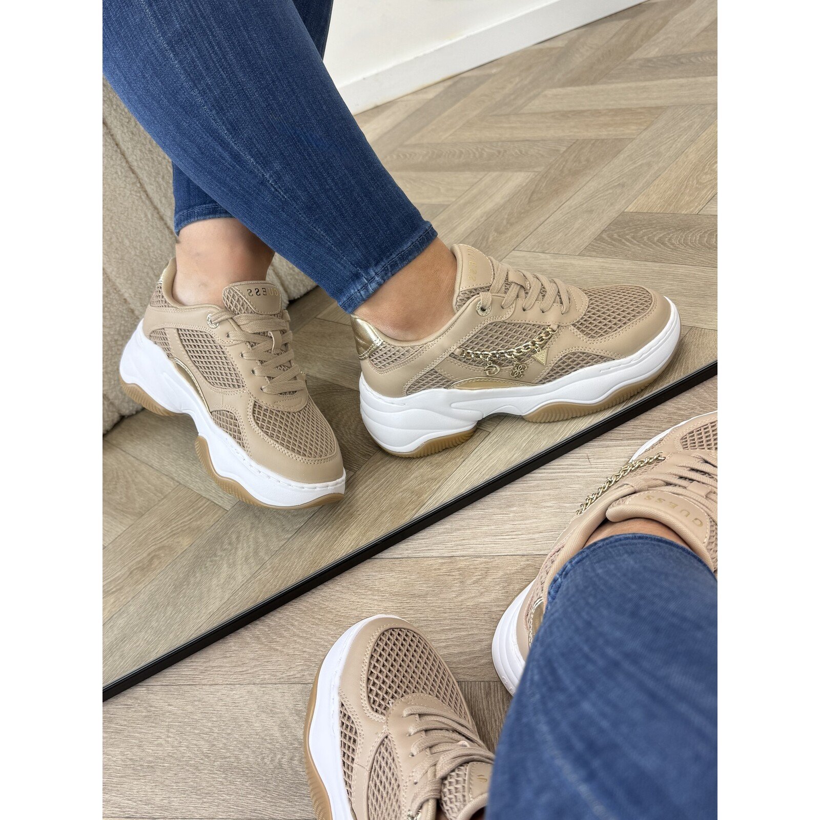 Guess Sneakers Harpaa Oat Guess 981