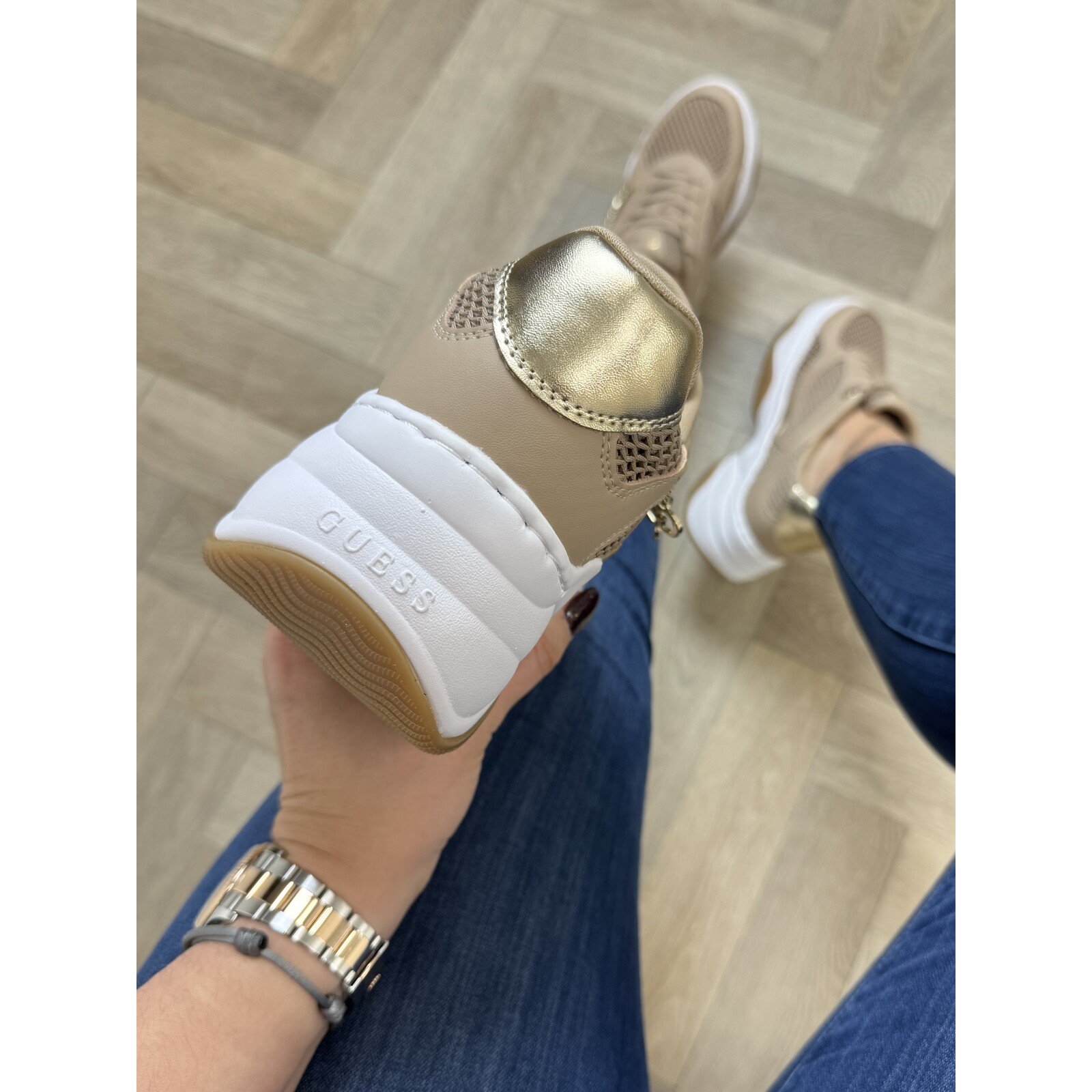 Guess Sneakers Harpaa Oat Guess 981