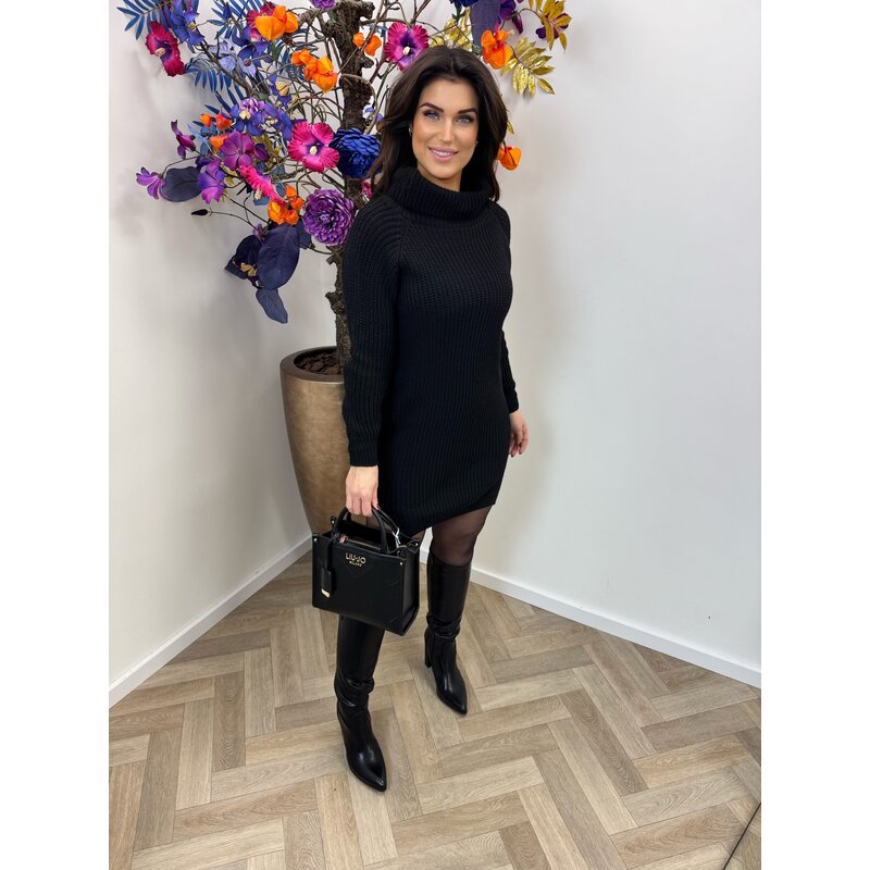 Col Dress wol Felicia Black